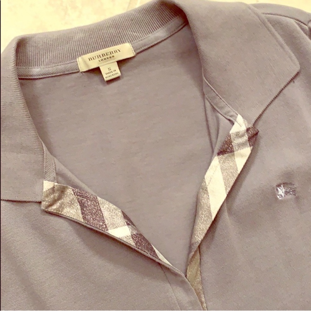 Burberry Gray Collar vNeck 3/4Sleeve Polo, NWOT - Picture 1 of 2